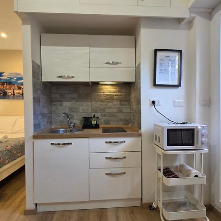 Simone'S Apartment Рим Екстер'єр фото
